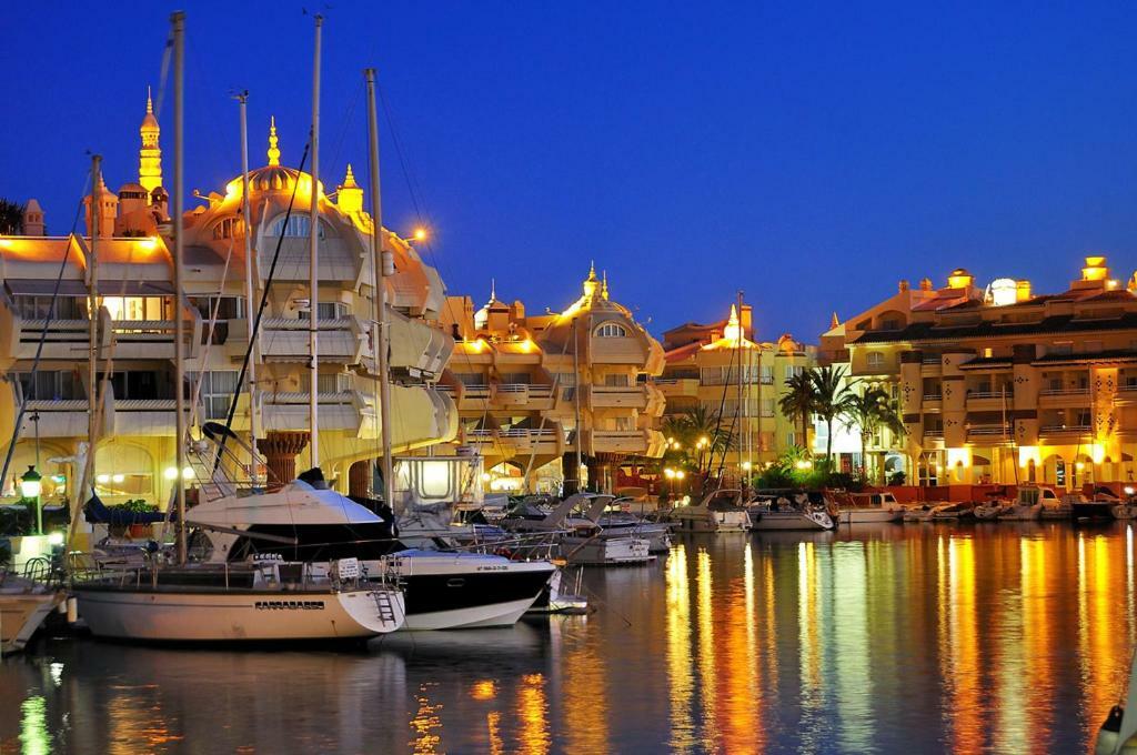 Benalmadena Costa Sol Holiday Rentals מראה חיצוני תמונה
